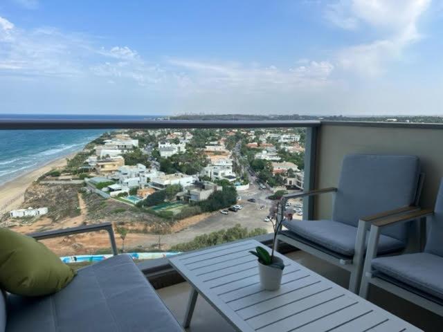 Luxury Sea View Apartment Herzelia Eksteriør bilde